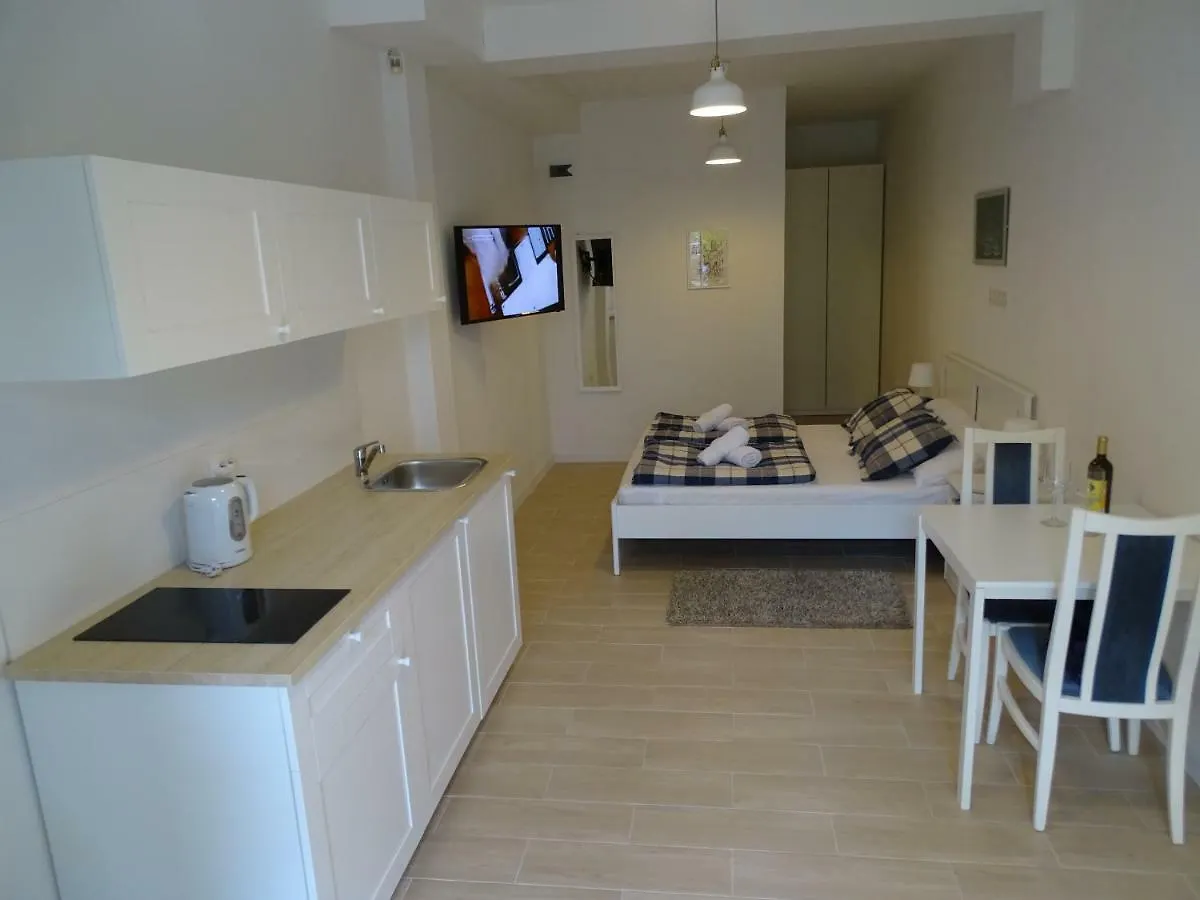 Job Studio Apartments Split